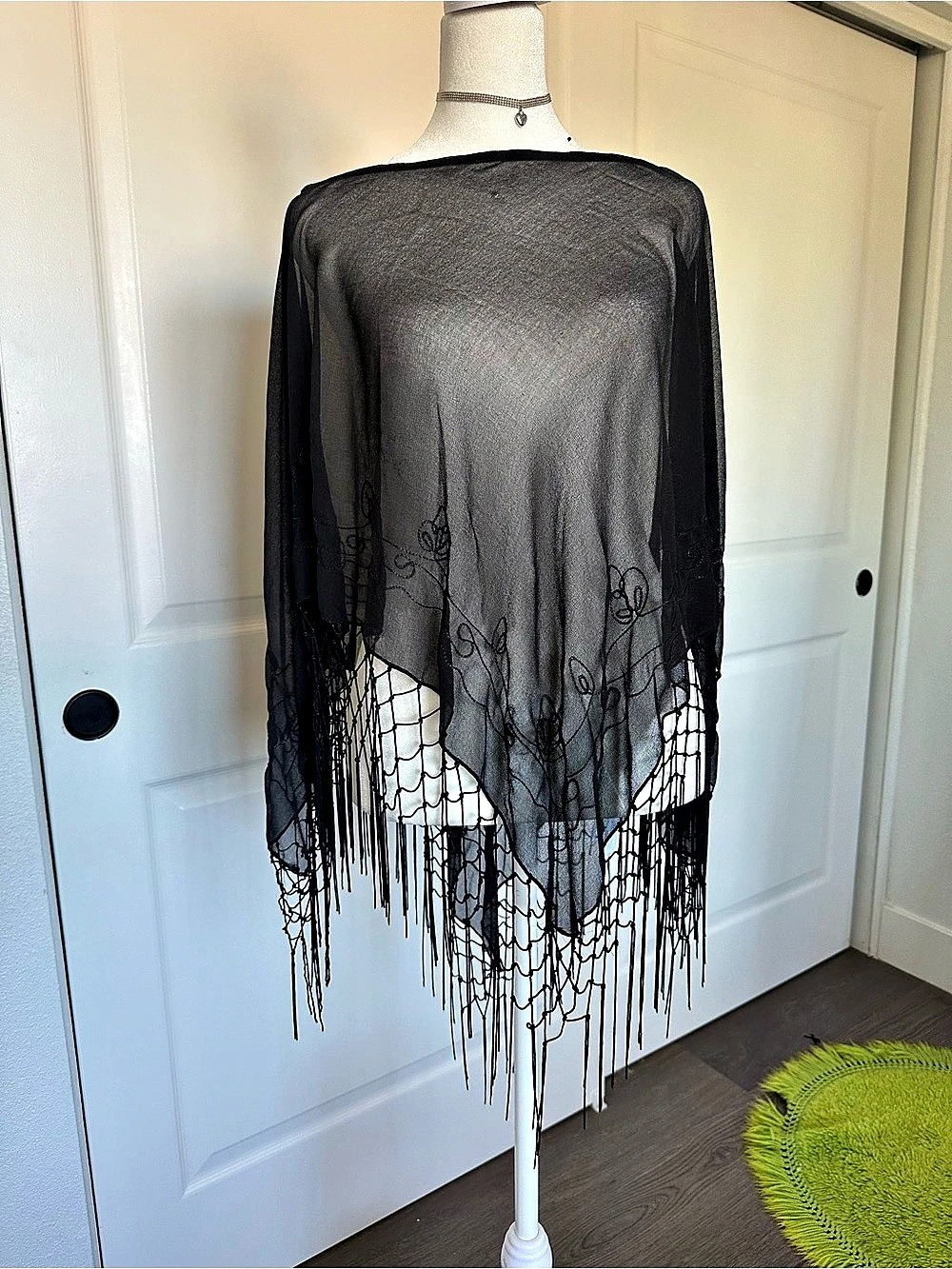 pink gurl Black Sheer Fringe Poncho Size Medium